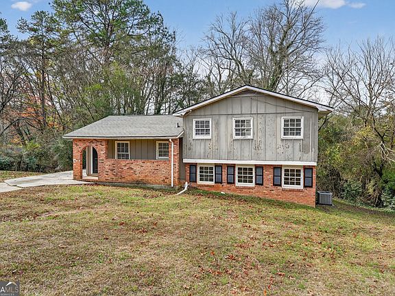 2nd image of 2497 Celina Ct