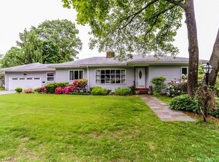 71 Pembrook Rd, North Andover, MA 01845