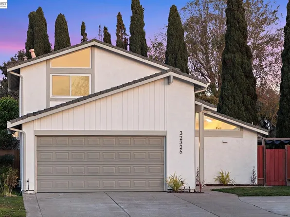 32325 Pegasus Ct, Union City, CA 94587