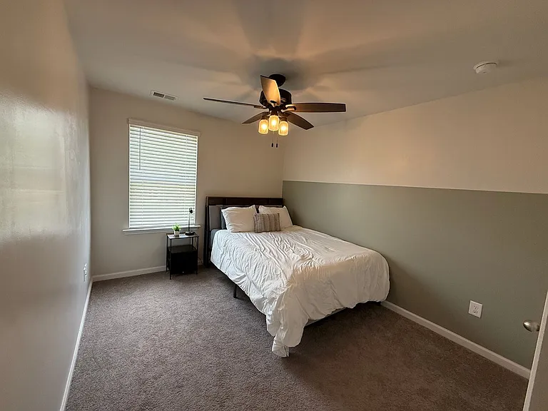 386 High Ridge Ct — Photo 24