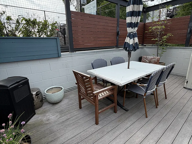 1644 W Erie St #1 — Photo 19