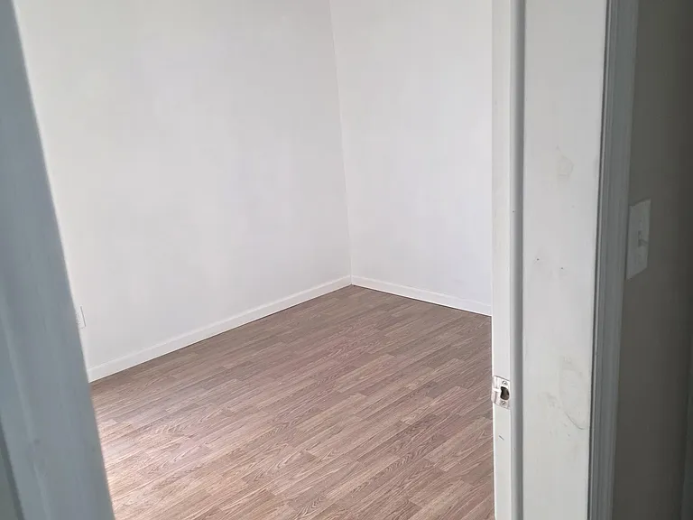 2641 Broadway #2 — Photo 8