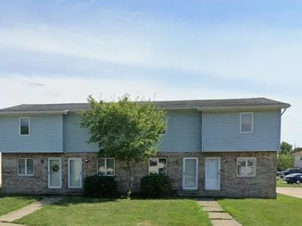 1000 Christopher Ln, Springfield, IL 62712
