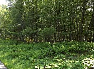 Ridge Dr, Milford, PA 18337