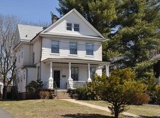 65 Hillside Ave, Cresskill, NJ 07626