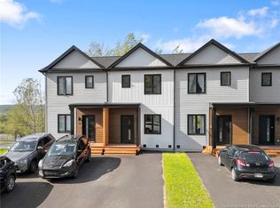 4 Westwood Dr, Fredericton, NB E3C1K9