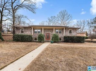 3210 Cornwall Dr, Birmingham, AL 35226