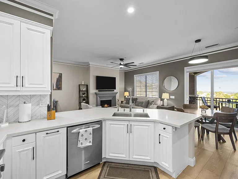 21928 Cortina Pl — Photo 14