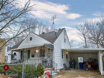 945 Salisbury Ave, Flint, MI, 48532