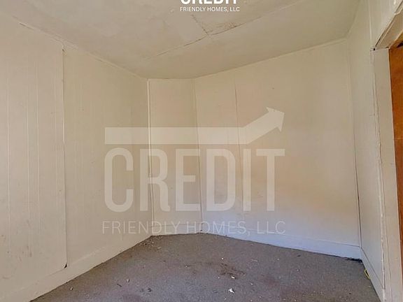 5th image of 1646 E Wood St