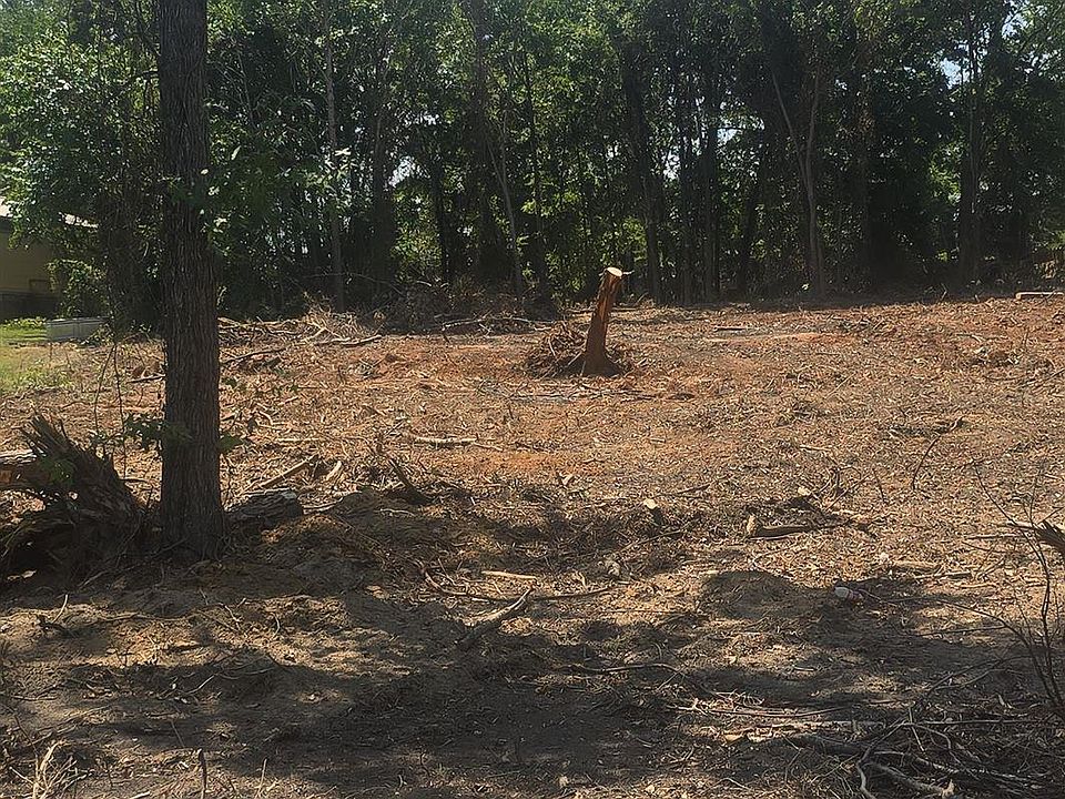 2nd image of Cupit Rd