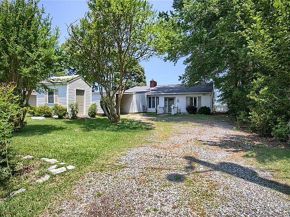 3rd image of 12017 Roane Ave