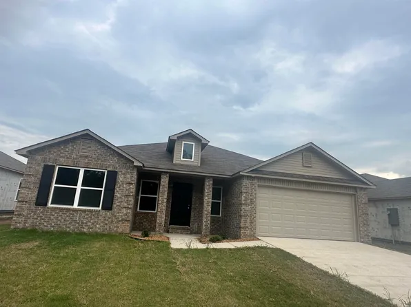 106 Im Dr, Maumelle, AR 72113