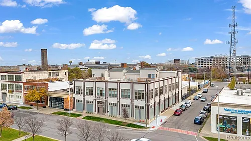 2843 E Grand Blvd #9 Photo 1 2843 E Grand Blvd #9 Photo 1