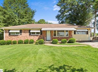 409 Jacobs Rd, Greenville, SC 29605