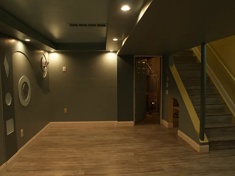 2419 S Gray Dr — Photo 28