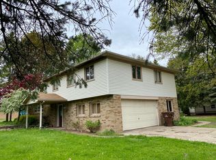 300 W Oak St, Elsie, MI