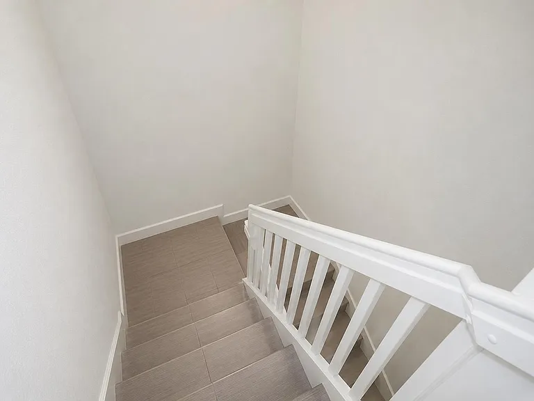 4822 NW 56th Ct — Photo 27
