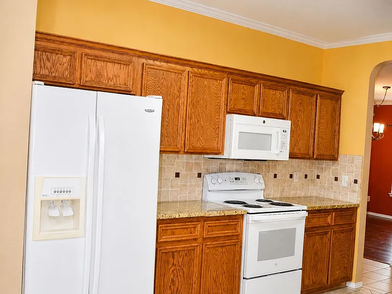 712 White Hawk Trl — Photo 14