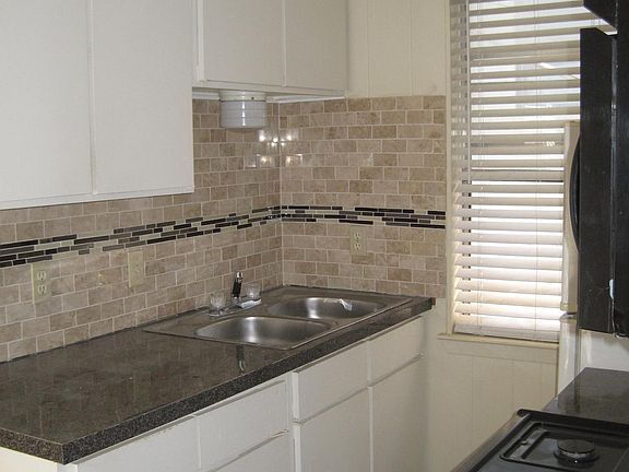 2nd image of 5306 Guadalupe St APT 6206