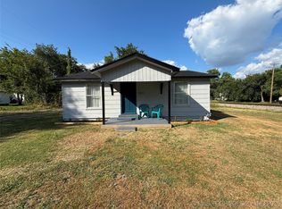 1112 Galveston St, Muskogee, OK 74403
