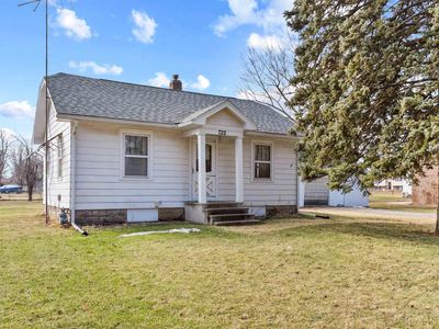 725 Martin Rd, Waterloo, IA, 50701