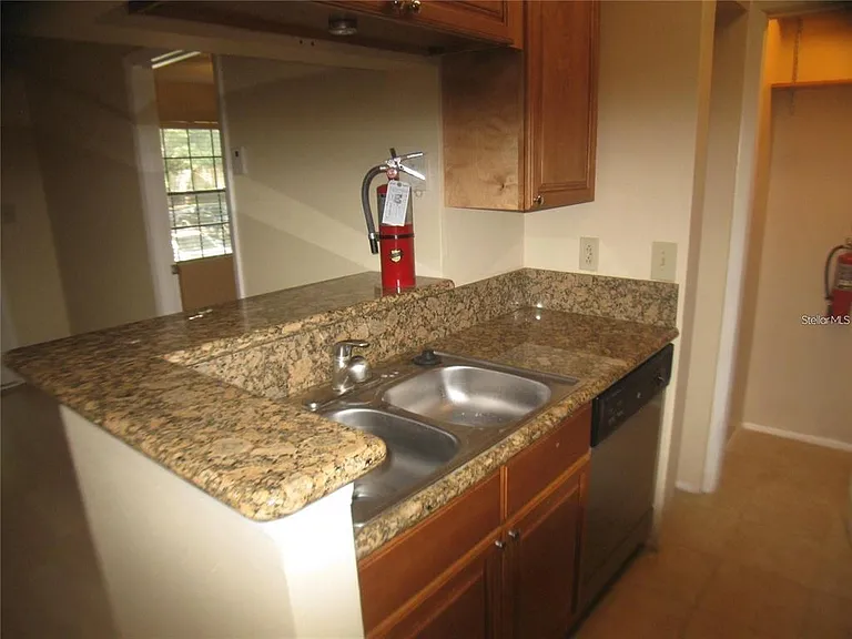 199 Afton Sq #210 — Photo 8