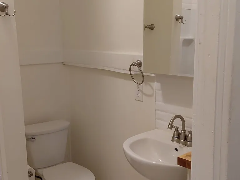 2519 Webster Ave #1 — Photo 3