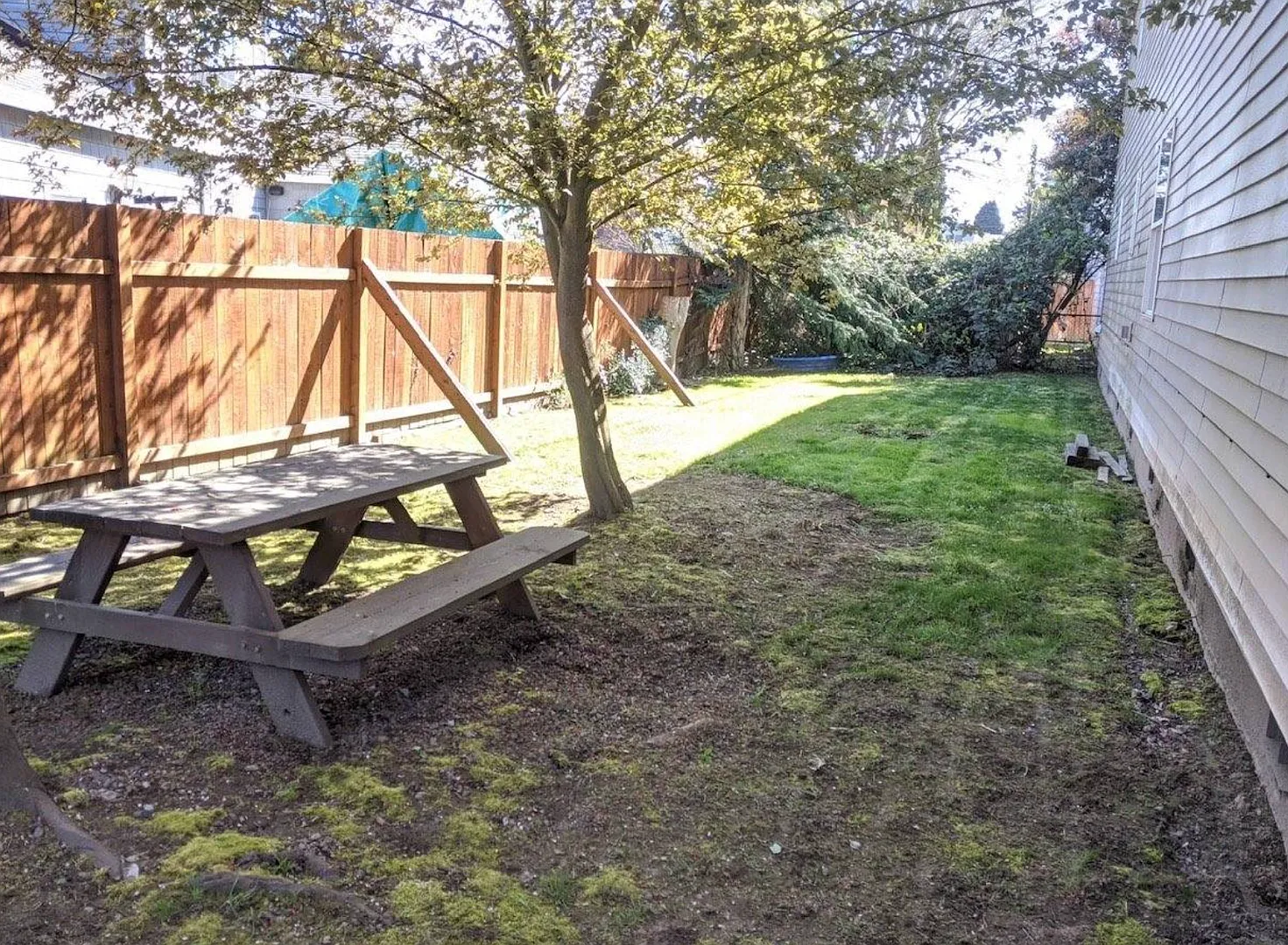 Gan01 - Fessenden St — Photo 4