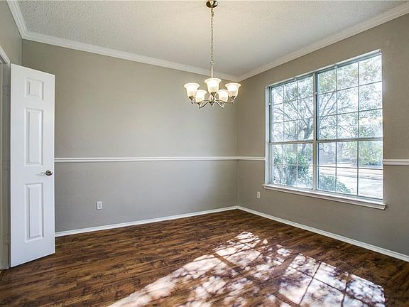 5th image of 3621 Estacado Ln