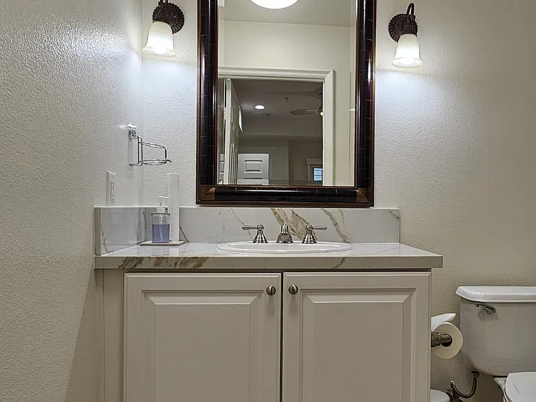 45245 Seeley Dr #18D — Photo 23