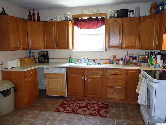 4th image of 118 South Ave