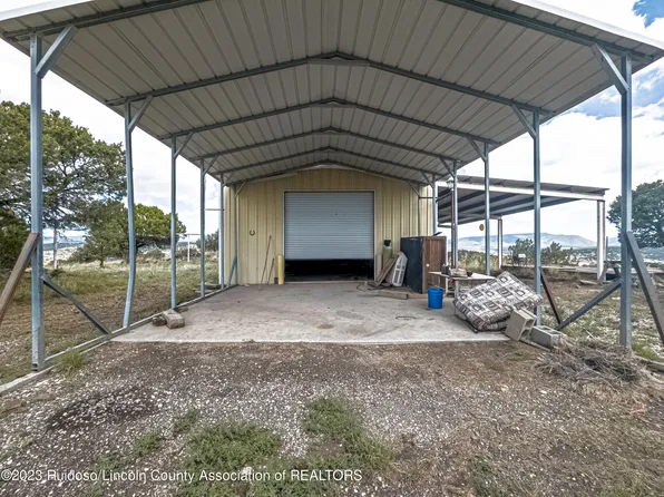 160 Lookout Peak Rd, Capitan, NM 88316