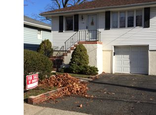 118 Eckel Rd, Little Ferry, NJ 07643