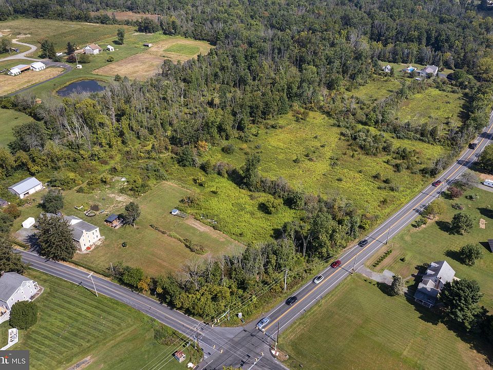 2063 Hill Rd Perkiomenville PA Zillow