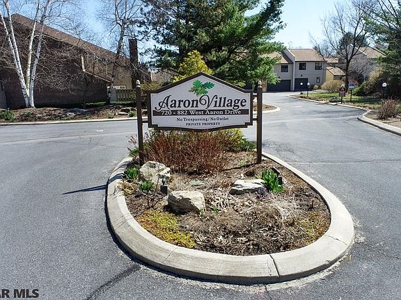 3rd image of 840 W Aaron Dr