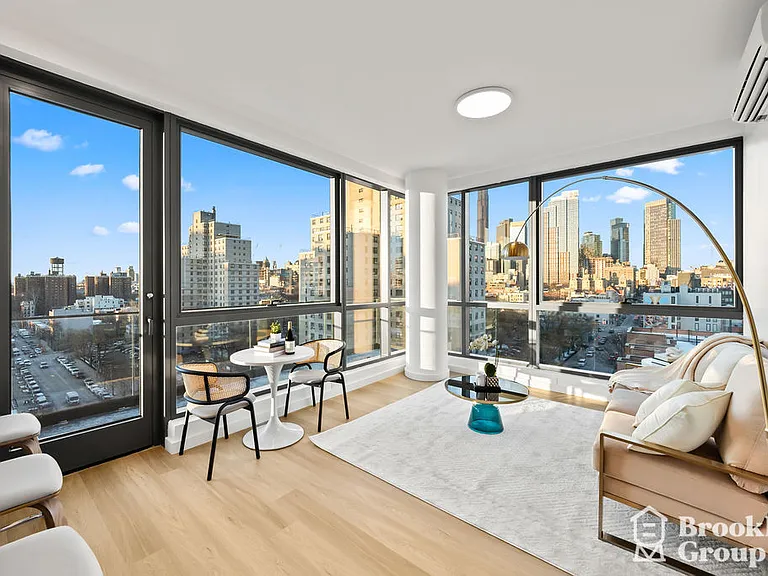 556 Baltic St #709 — Photo 1