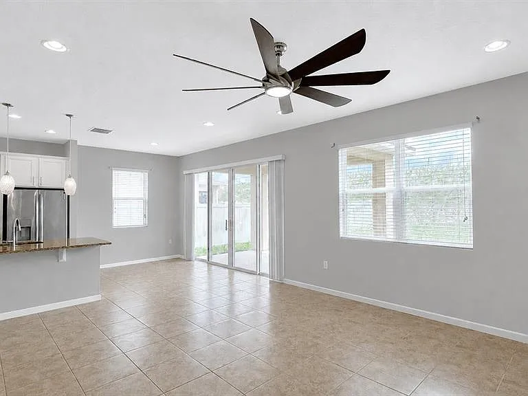 157 Alford Dr — Photo 8