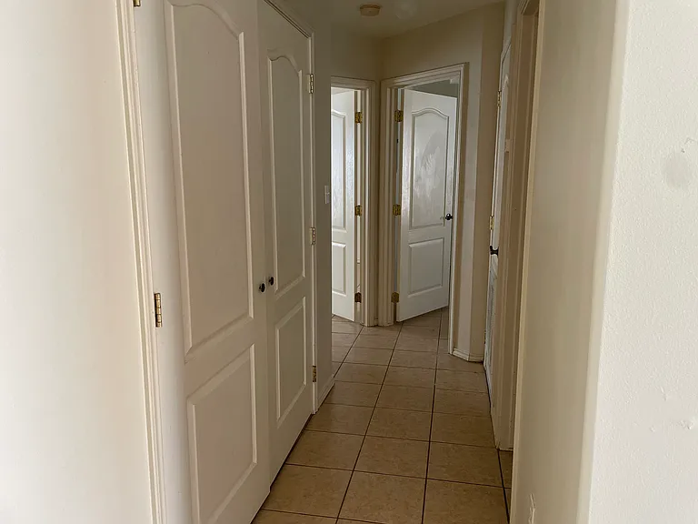 3824 W Faith Hill St #4 — Photo 4