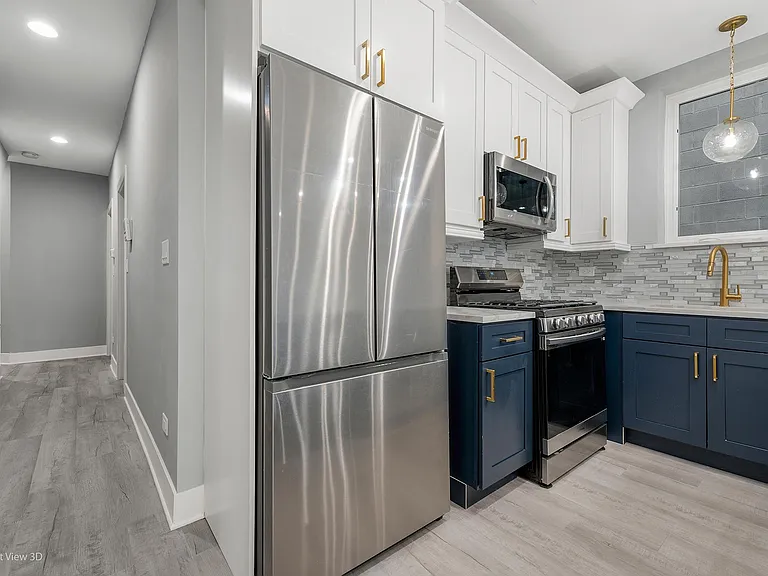 1239 S Fairfield Ave #2 — Photo 5