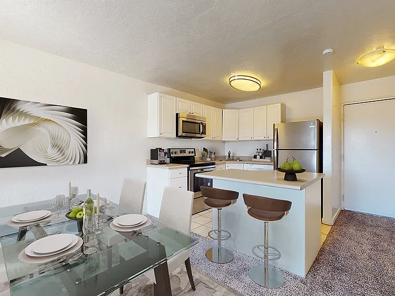 The Sugarberry Apartments — Photo 2