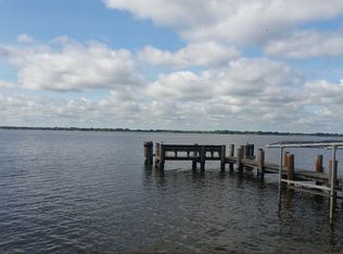 6199 W Lyngaas Rd, Winneconne, WI 54986