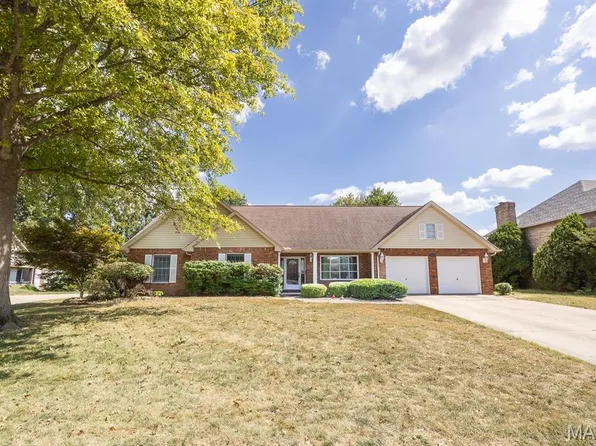 130 Hickory Lk, Belleville, IL 62223