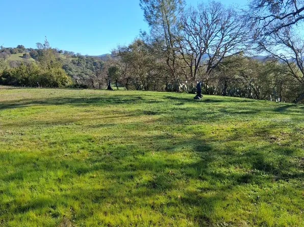 2708 Golden Gate Dr, San Andreas, CA 95249
