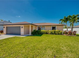 530 SE Van Loon Ter, Cape Coral, FL 33990