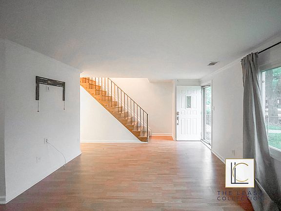 5th image of 7765 Greymont St #1
