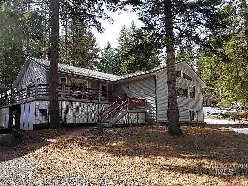1st image of 532 Woodland Mdws