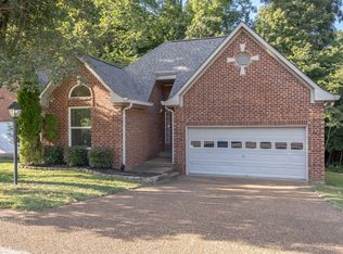 3448 Parkwood Ct, Hermitage, TN 37076