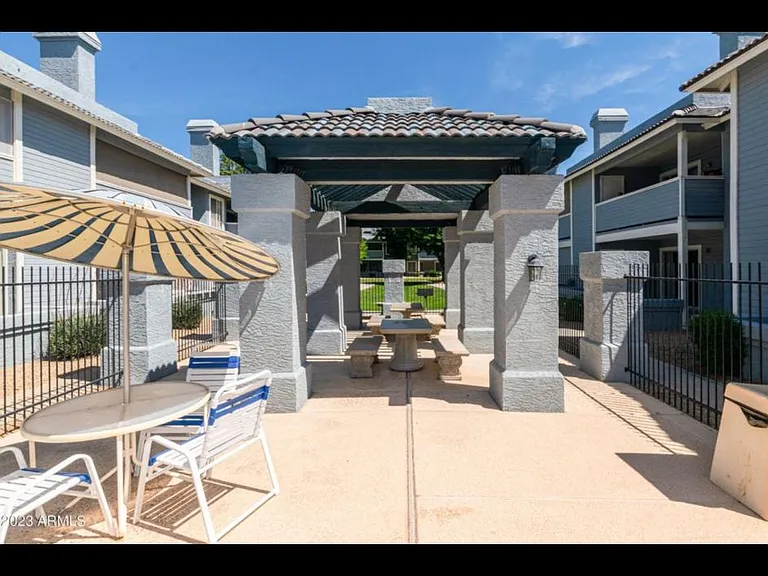 2910 W Marconi Ave #123 — Photo 22