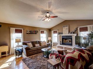 2135 S Calhoun Rd, New Berlin, WI 53151